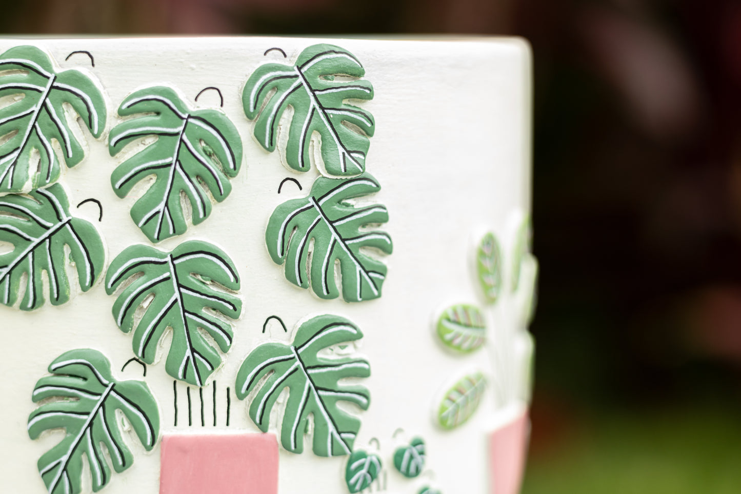 3D Embossed Planter (off-white) - 6 Inches