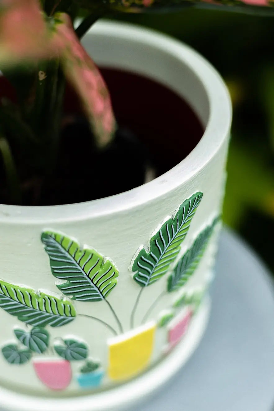 3D Embossed Planter (off-white) - 6 Inches