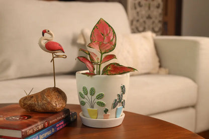 3D Embossed Planter (off-white) - 4.5 Inches