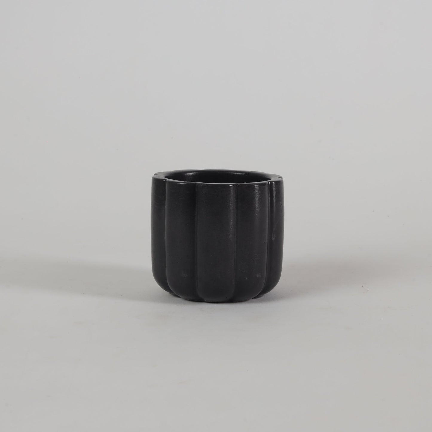 Flower Jar Planter Organizer Black Handcrafted Gifts Concrete Accents