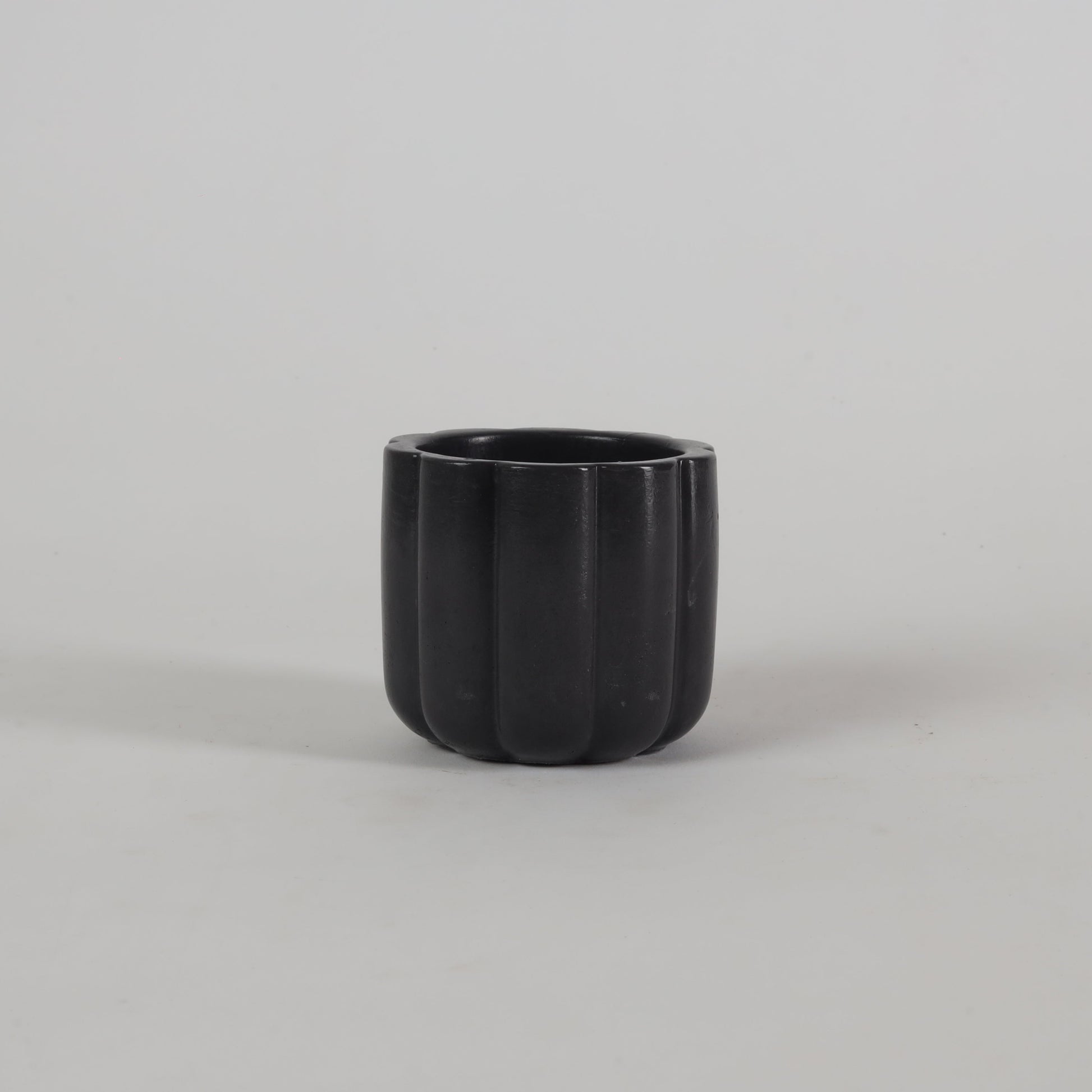 Flower Jar Planter Organizer Black Handcrafted Gifts Concrete Accents
