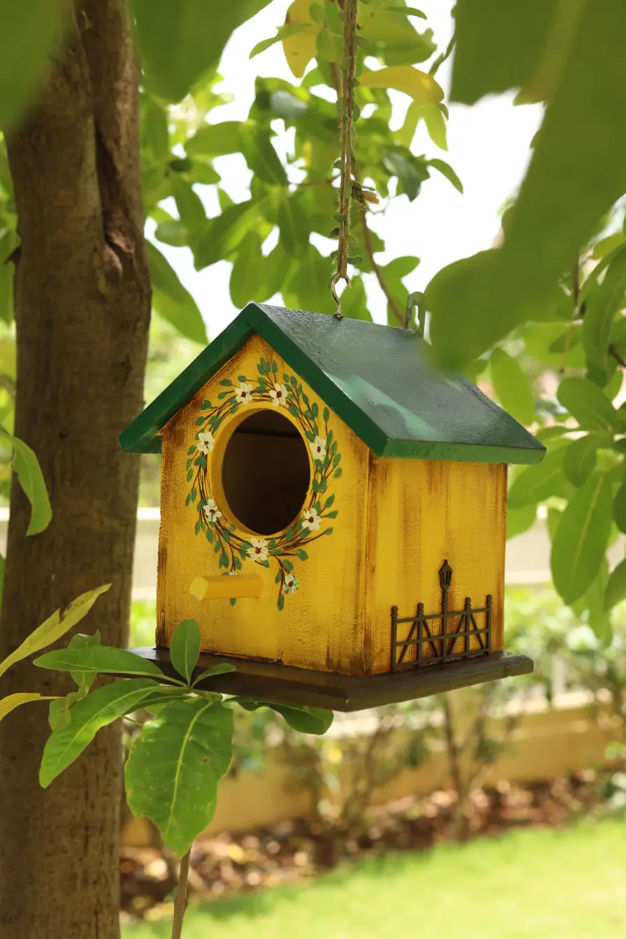 Sunny Perch Birdhouse Eco Friendly Gifts Sustainable Natural Wood