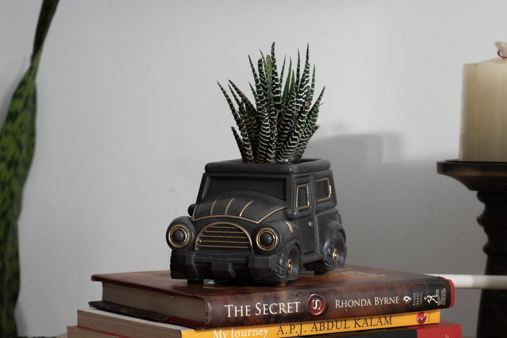 Vintage Car Planter Organizer Black Handmade Home Décor Craft Delights India