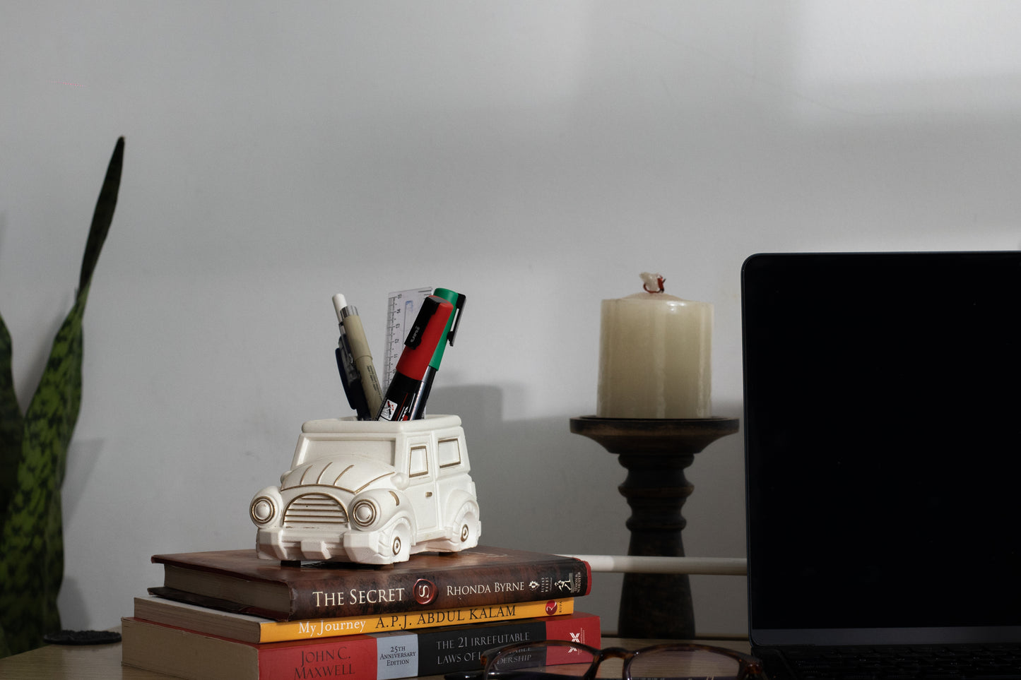 Vintage Car Planter Organizer White Functional Desk Organizers
