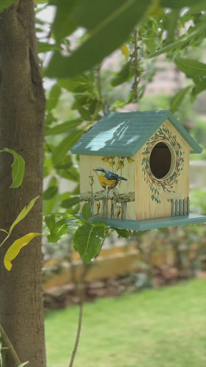 Green Perch Birdhouse